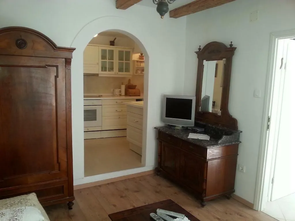Rosa Apartman Crikvenica 0*,  Croatia